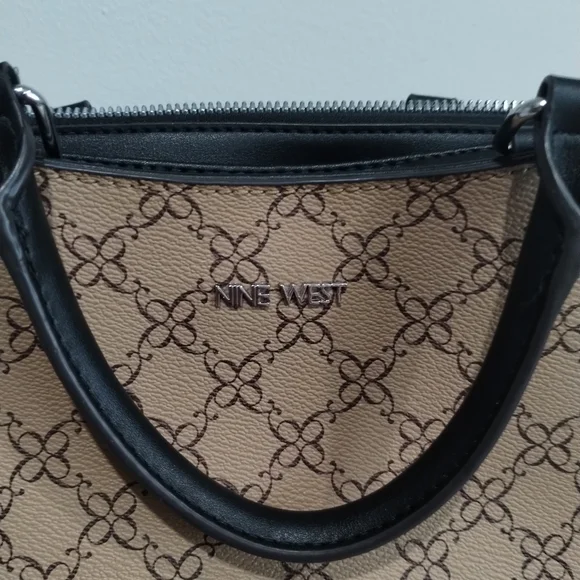 Nine west bags - Picture 7 of 9